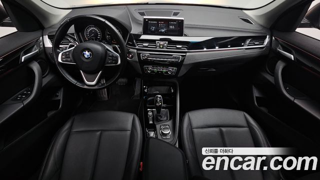 BMW X1 (F48) xDrive 20i xLine 2022 — фото 7
