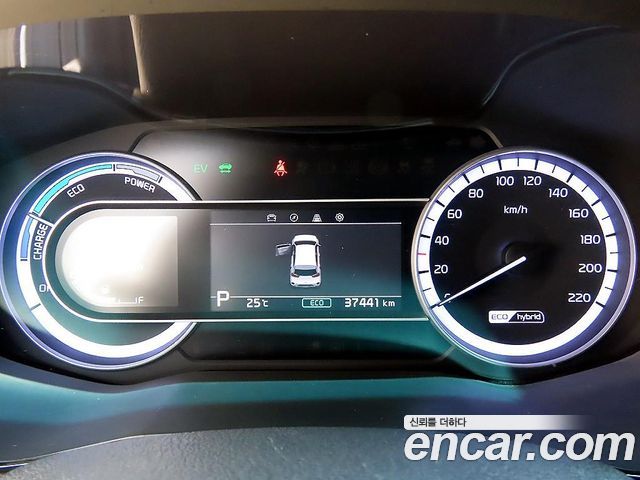 Kia Niro 1.6 HEV Prestige 2021 — фото 9