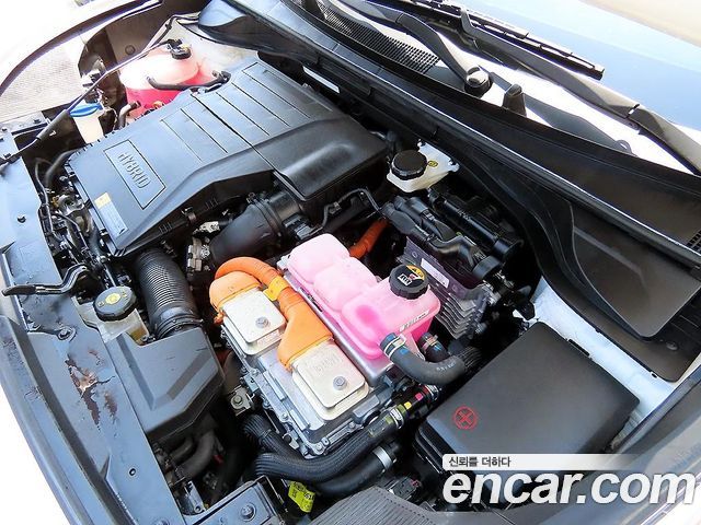 Kia Niro 1.6 HEV Prestige 2021 — фото 23