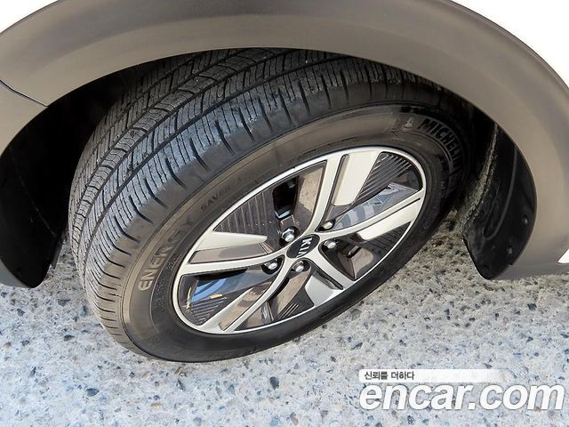 Kia Niro 1.6 HEV Prestige 2021 — фото 24