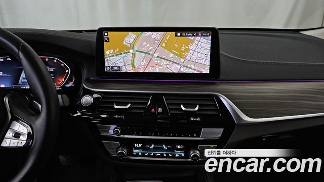 BMW 6 Series GT (G32) 620d Luxury 2024 — фото 14