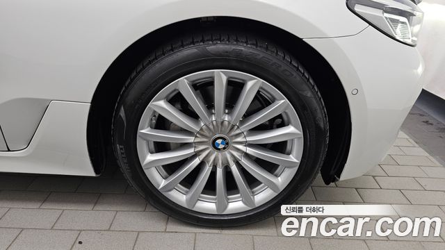 BMW 6 Series GT (G32) 620d Luxury 2024 — фото 21