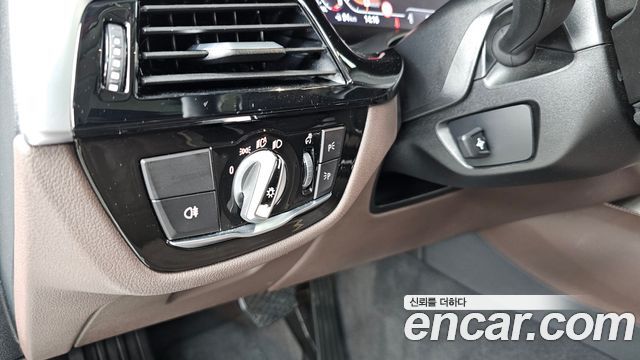 BMW 6 Series GT (G32) 620d Luxury 2024 — фото 28