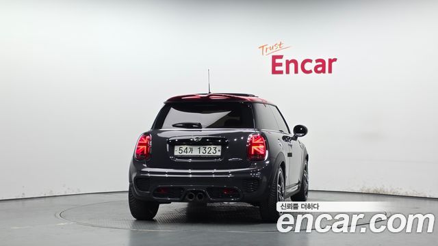MINI Cooper S JCW 3rd Generation 2019 — фото 4