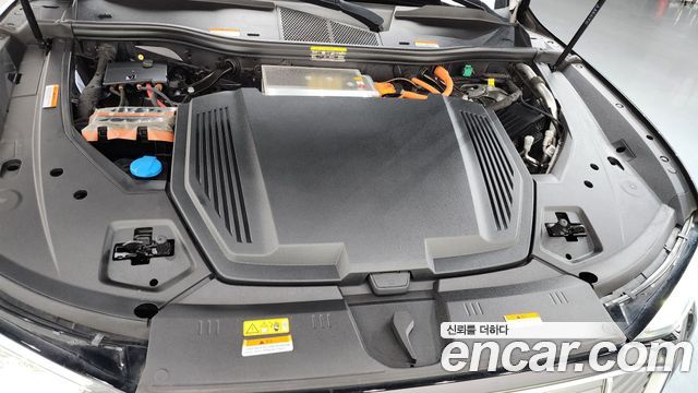 Audi e-tron 55 Quattro Sportback 2021 — фото 6