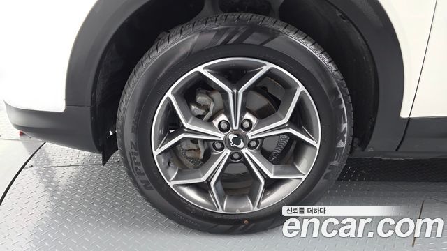 KG Mobility (SsangYong) Beautiful Korando Gasoline 1.5 2WD C7 2024 — фото 5