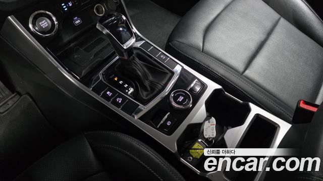 KG Mobility (SsangYong) Beautiful Korando Gasoline 1.5 2WD C7 2024 — фото 9
