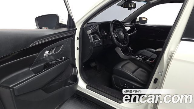 KG Mobility (SsangYong) Beautiful Korando Gasoline 1.5 2WD C7 2024 — фото 10