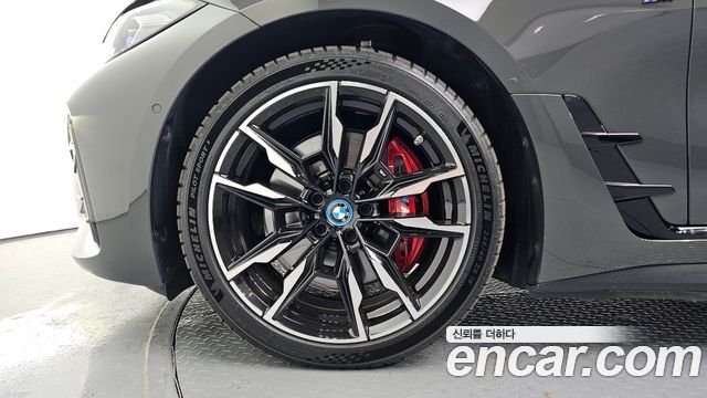 BMW i4 M50 Pro 2024 — фото 5