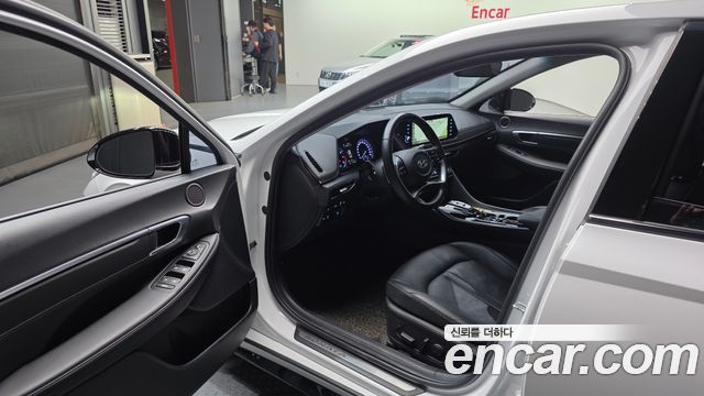 Hyundai Sonata (DN8) 2.0 Premium Plus 2022 — фото 10