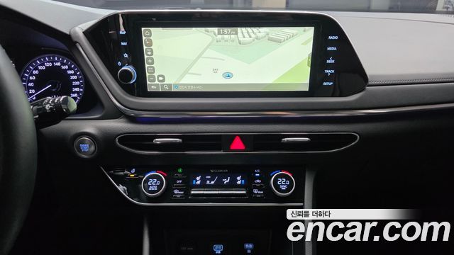 Hyundai Sonata (DN8) 2.0 Premium Plus 2022 — фото 19