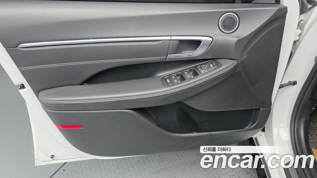 Hyundai Sonata (DN8) 2.0 Premium Plus 2022 — фото 24