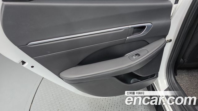 Hyundai Sonata (DN8) 2.0 Premium Plus 2022 — фото 25