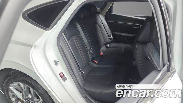 Hyundai Sonata (DN8) 2.0 Premium Plus 2022 — фото 26