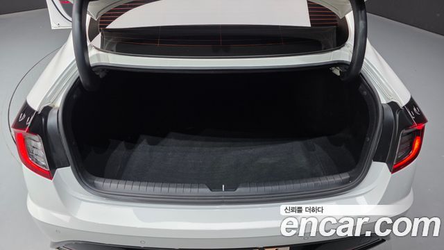 Hyundai Sonata (DN8) 2.0 Premium Plus 2022 — фото 28