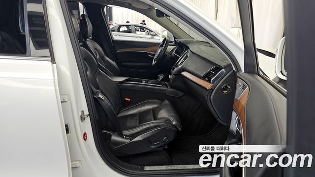Volvo XC90 (II) D5 Inscription 2018 — фото 15
