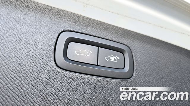 Volvo XC90 (II) D5 Inscription 2018 — фото 34