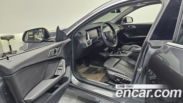 BMW 2 Series Gran Coupe (F44) 220d Advantage 2020 — фото 10