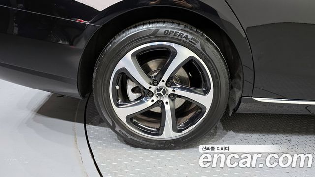 Mercedes-Benz E-Class (W213) E250 Avantgarde 2020 — фото 5