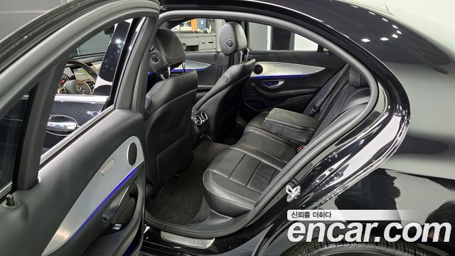 Mercedes-Benz E-Class (W213) E250 Avantgarde 2020 — фото 11