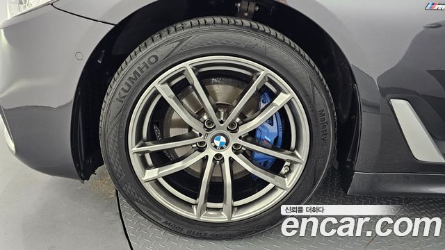 BMW 5 Series (G30) 530i xDrive M Sport Package 2018 — фото 5