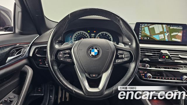 BMW 5 Series (G30) 530i xDrive M Sport Package 2018 — фото 17