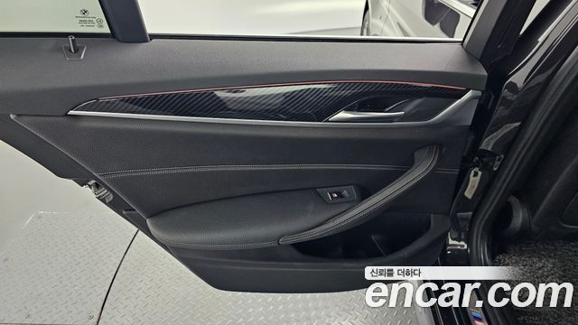 BMW 5 Series (G30) 530i xDrive M Sport Package 2018 — фото 31