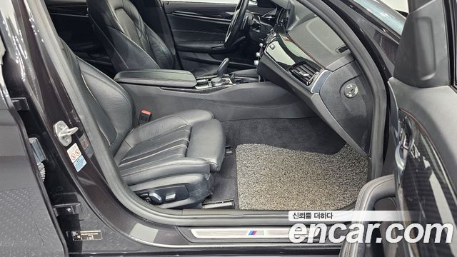 BMW 5 Series (G30) 530i xDrive M Sport Package 2018 — фото 32