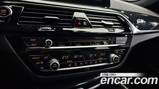 BMW 5 Series (G30) 530i xDrive M Sport Package 2018 — фото 38