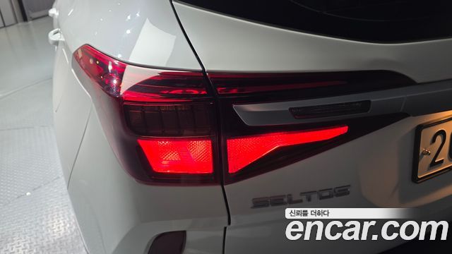 Kia Seltos Diesel 1.6 2WD Prestige 2022 — фото 23