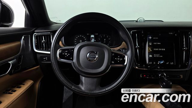 Volvo S90 T5 Inscription 2020 — фото 13