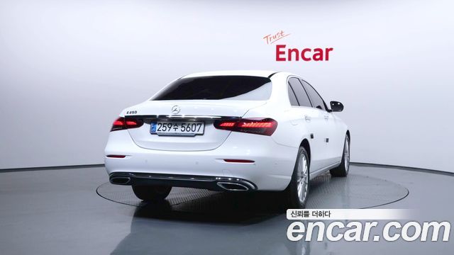 Mercedes-Benz E-Class (W213) E250 Exclusive 2023 — фото 4
