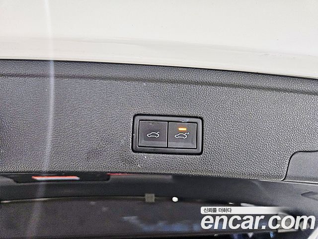 Volkswagen Touareg (III) 3.0 TDI Prestige 2023 — фото 16
