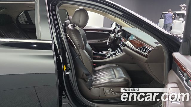 Genesis EQ900 5.0 GDI AWD Prestige 2016 — фото 16