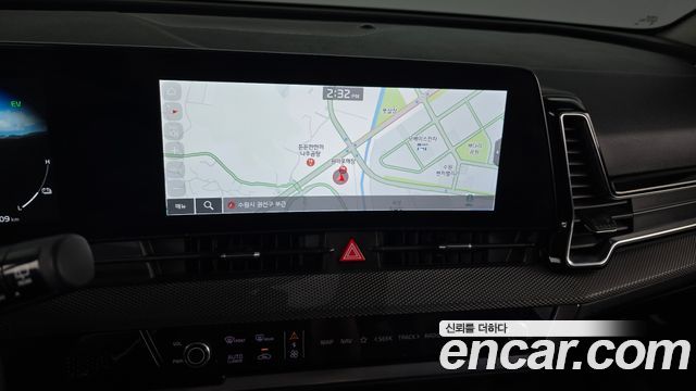 Kia Sportage Hybrid (V) Prestige 2WD 2023 — фото 12
