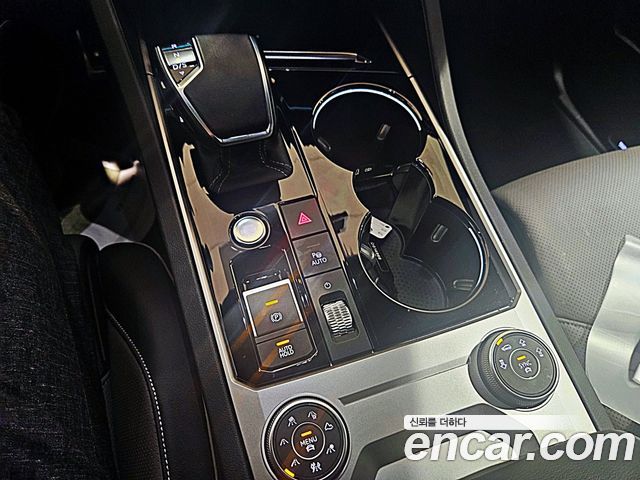Volkswagen Touareg (III) 3.0 TDI R-Line 2023 — фото 7
