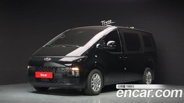 Hyundai Staria Cargo 5-Seater Modern 2022 — фото 1