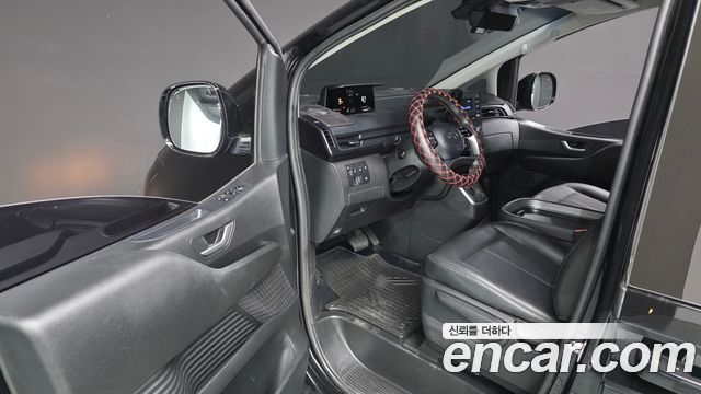 Hyundai Staria Cargo 5-Seater Modern 2022 — фото 10