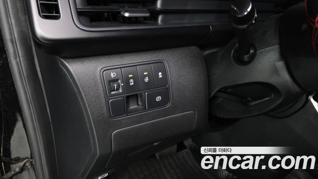 Hyundai Staria Cargo 5-Seater Modern 2022 — фото 18