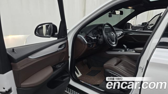 BMW X5 (F15) xDrive 30d M Sport package 2018 — фото 10