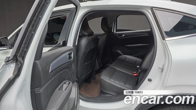 Renault Korea XM3 1.3 TCe RE Signature 2020 — фото 18