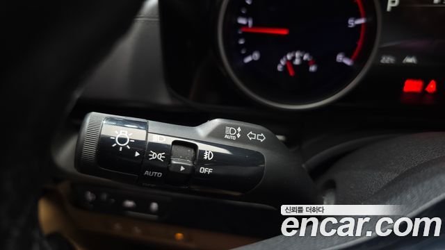 Kia Carnival (IV) Diesel 9-Seater Prestige 2021 — фото 20