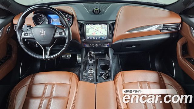 Maserati Levante 3.0 AWD GranSport 2018 — фото 7