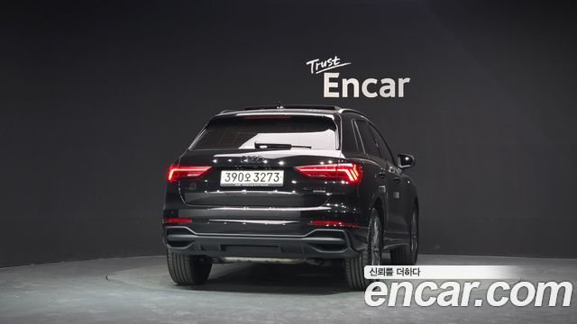 Audi Q3 (F3) 40 TFSI Quattro Premium 2025 — фото 4