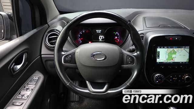 Renault Korea QM3 RE 2019 — фото 14