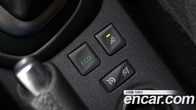 Renault Korea QM3 RE 2019 — фото 17