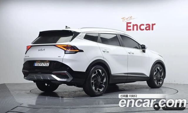 Kia Sportage (V) Diesel 2.0 4WD Signature 2022 — фото 2