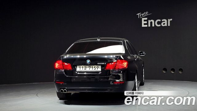 BMW 5 Series (F10) 528i 2015 — фото 4