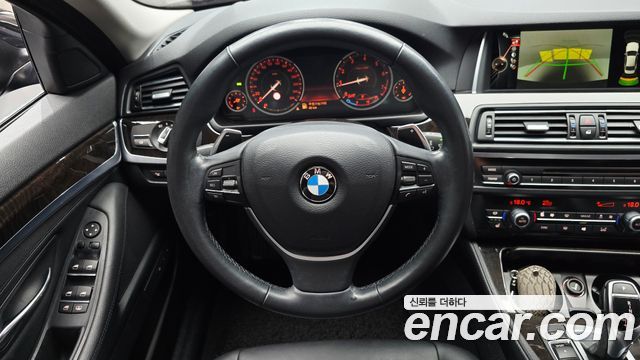 BMW 5 Series (F10) 528i 2015 — фото 13
