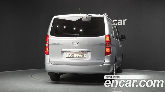 Hyundai Grand Starex Van 5-Seater Modern 2021 — фото 4